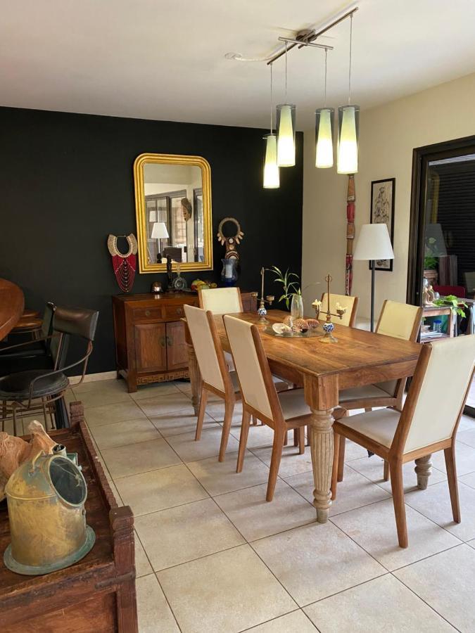 Appartamento Michelle'S Flat By The Sea Noumea Esterno foto