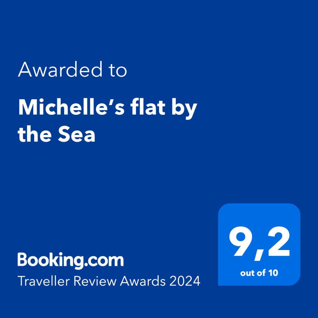 Appartamento Michelle'S Flat By The Sea Noumea Esterno foto